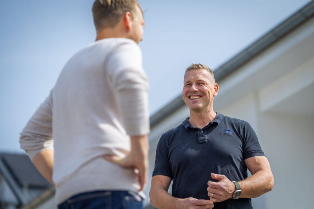 Kundengespräch draußen