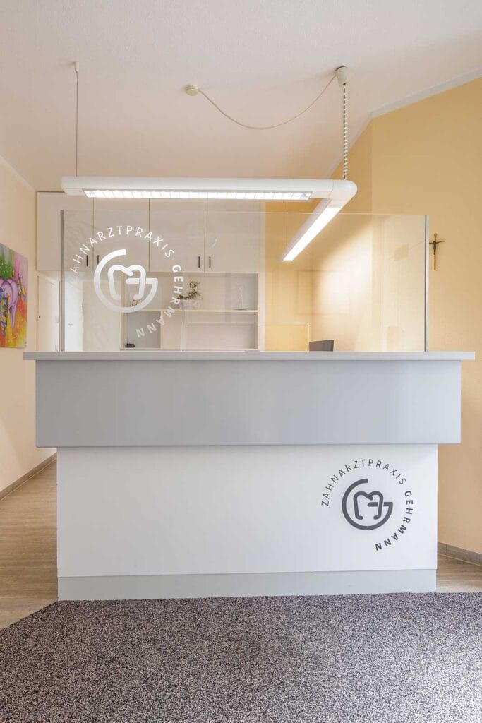 Zahnarzt Gehrmann Beklebung