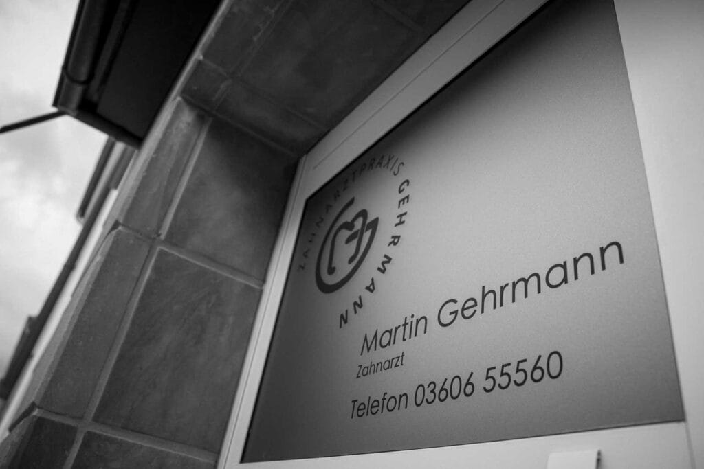 Zahnarzt Gehrmann Beklebung